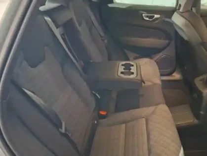 Photo 14 Volvo Xc60  T6 Hybride Rechargeable 350ch Start Geartronic 8 AWD