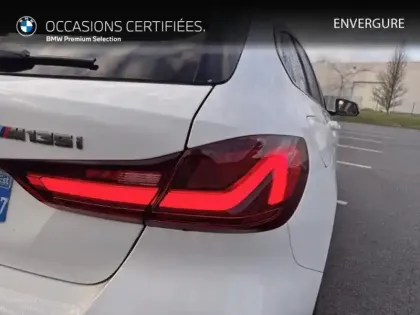 Photo 9 BMW Serie 1 Gén. III (F40) Ph1 M 5