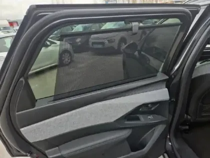 Photo 12 Peugeot 5008  Hybrid 136ch GT e-DCS6