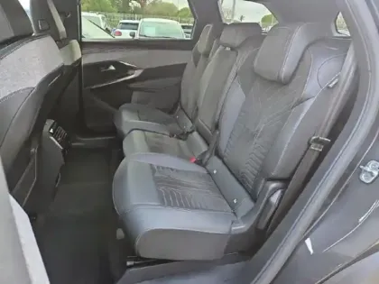 Photo 10 Peugeot 5008  Hybrid 136ch GT e-DCS6