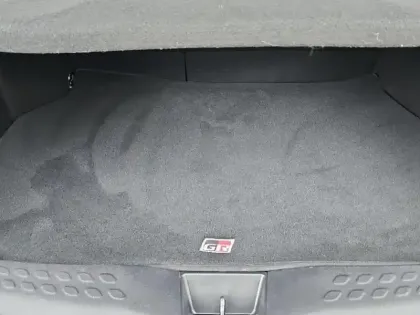 Photo 12 Toyota C-HR  184h GR-Sport 2WD E-CVT MY20