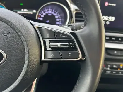 Photo 11 Kia Xceed  1.6 GDi 105ch + Plug-In 60.5ch Active DCT6