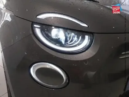 Photo 12 Fiat 500c  e 118ch Icône Plus (Pack Magic Eye)