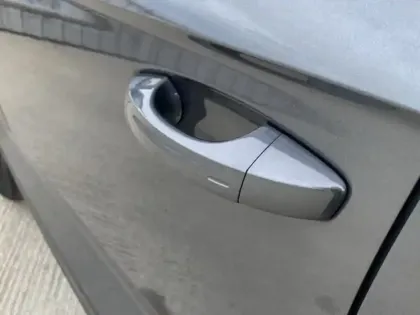 Photo 7 Volkswagen T-roc  1.0 TSI 116ch VW Edition