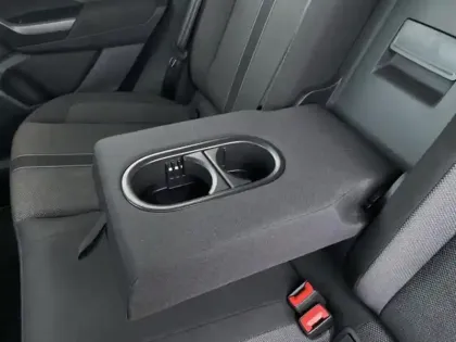 Photo 13 Volkswagen T-roc  1.0 TSI 116ch VW Edition