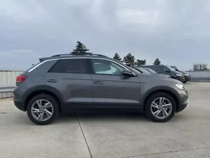 Photo 5 Volkswagen T-roc  1.0 TSI 116ch VW Edition