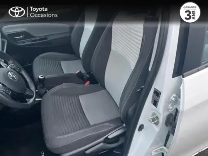 Photo 5 Toyota Yaris  70 VVT-i Ultimate 5p