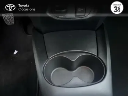 Photo 11 Toyota Yaris  70 VVT-i Ultimate 5p