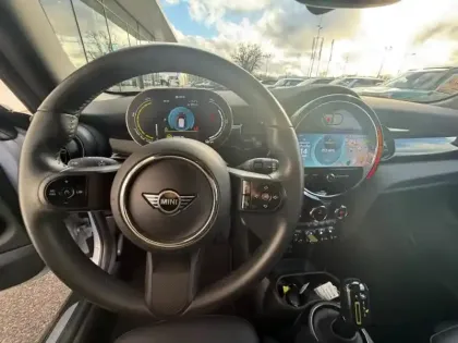 Photo 11 Mini Mini  Cooper SE 184ch Edition Premium BVA 5CV