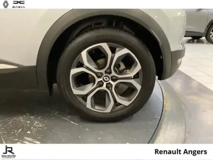 Photo 7 Renault Captur  1.6 E-Tech hybride 145ch Intens -21