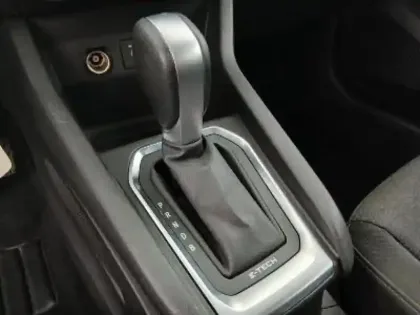 Photo 10 Renault Clio  1.6 E-Tech hybride 140ch Business -21N