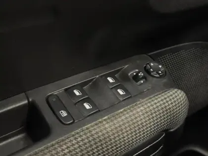 Photo 11 Citroën C3 Aircross  BlueHDi 120ch S&S Shine EAT6 E6.d-TEMP