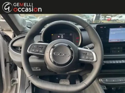 Photo 9 Fiat 600  1.2 Hybrid Turbo 110ch Pack Confort eDCT6