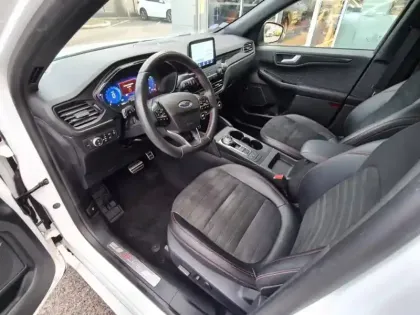 Photo 9 Ford Kuga  2.5 Duratec 190ch FHEV ST-Line X BVA