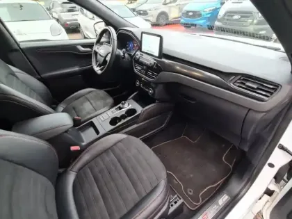 Photo 10 Ford Kuga  2.5 Duratec 190ch FHEV ST-Line X BVA