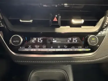 Photo 11 Toyota Corolla  Touring Spt 1.8 140ch Design MY24