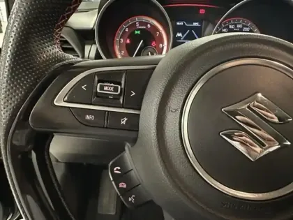 Photo 14 Suzuki Swift  1.4 Boosterjet Hybrid 129ch Sport