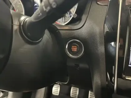 Photo 13 Suzuki Swift  1.4 Boosterjet Hybrid 129ch Sport