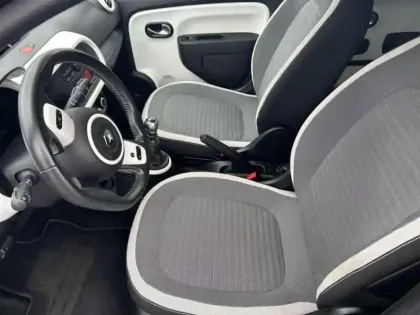 Photo 6 Renault Twingo  0.9 TCe 90ch energy Intens