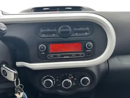 Photo 11 Renault Twingo  0.9 TCe 90ch energy Intens
