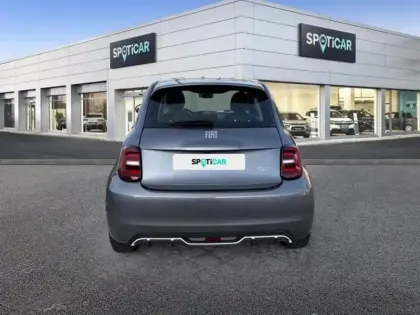 Photo 19 Fiat 500  e 118ch Pack Confort MY23