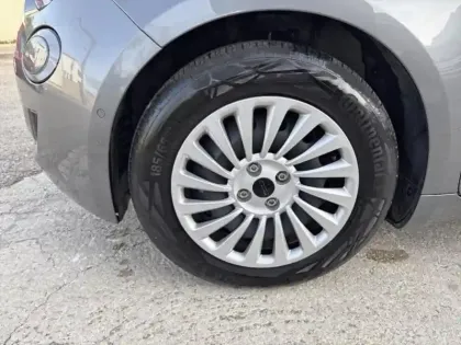 Photo 11 Fiat 500  e 118ch Pack Confort MY23