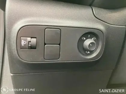 Photo 11 Citroën C3  1.5 BlueHDi 100ch S&S PLUS