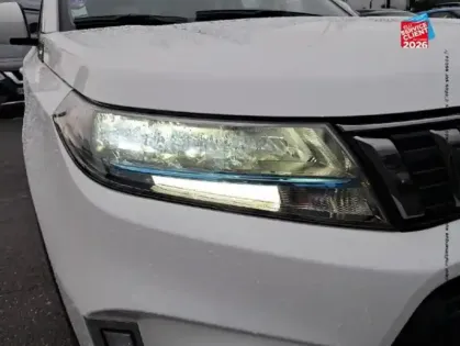 Photo 12 Suzuki Vitara  1.5 Dualjet Hybrid 115ch Style Auto