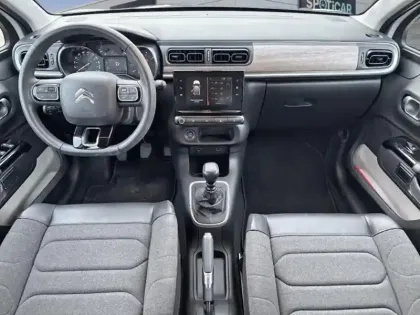 Photo 7 Citroën C3  1.2 PureTech 110ch S&S Shine 120-123g