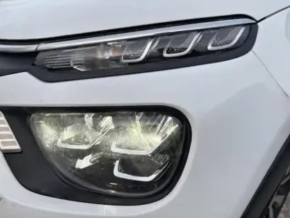 Photo 11 Citroën C3  1.2 PureTech 110ch S&S Shine 120-123g