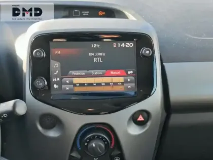 Photo 5 Toyota Aygo  1.0 VVT-i 72ch x-play 5p