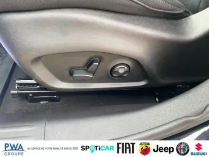 Photo 12 Jeep Compass  1.3 GSE T4 150ch S 4x2 BVR6