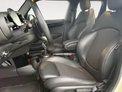 Photo 8 Mini Mini  5 Portes Cooper S 178ch  John Cooper Works BVA7