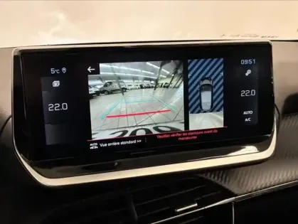 Photo 10 Peugeot 208  1.5 BlueHDi 100ch S&S Allure Pack