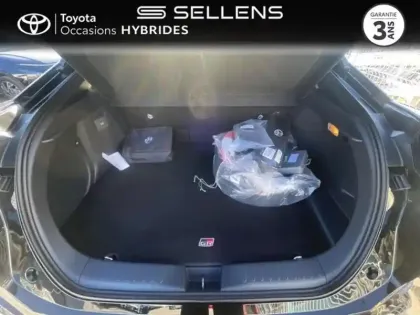 Photo 9 Toyota C-HR  2.0 Hybride Rechargeable 225ch GR Sport MY26