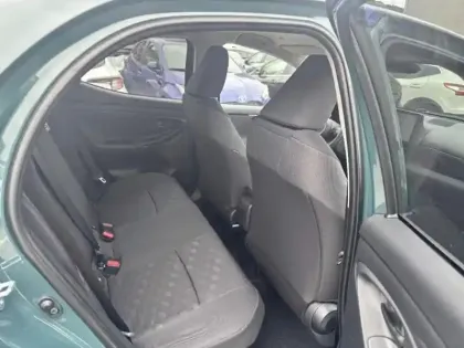 Photo 12 Toyota Yaris  116h Design 5p MY25