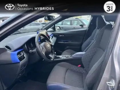 Photo 10 Toyota C-HR  184h Graphic 2WD E-CVT MC19