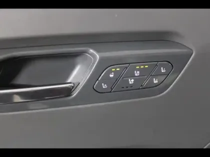 Photo 10 Kia Ev9  385ch 99,8 kWh GT-Line 4WD