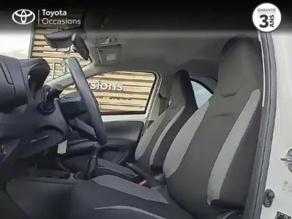 Photo 10 Toyota Aygo  X 1.0 VVT-i 72ch Dynamic