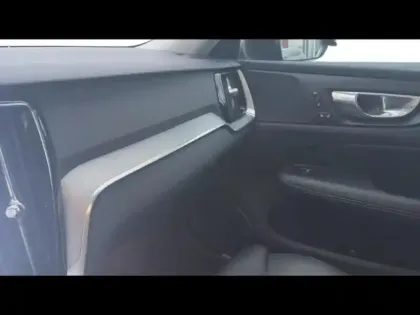 Photo 8 Volvo V60  B4 197ch Plus Style Dark DCT 7