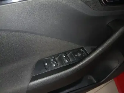 Photo 14 Skoda Kamiq  1.0 TSI Evo 110ch Ambition