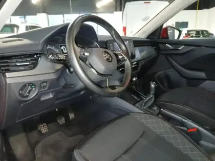 Photo 12 Skoda Kamiq  1.0 TSI Evo 110ch Ambition