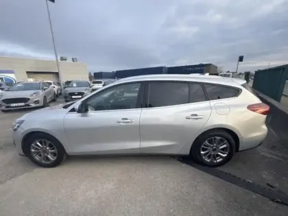 Photo 7 Ford Focus  SW 1.0 Flexifuel mHEV 125 ch Titanium X Business