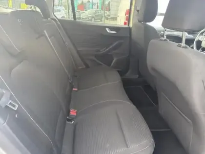 Photo 11 Ford Focus  SW 1.0 Flexifuel mHEV 125 ch Titanium X Business