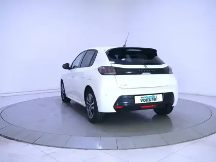 Photo 6 Peugeot 208  PureTech 100 S&S EAT8