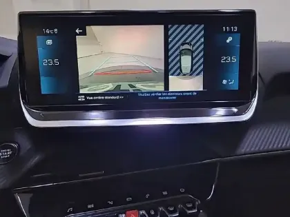 Photo 19 Peugeot 208  PureTech 100 S&S EAT8