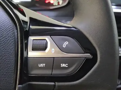 Photo 57 Peugeot 208 Gén. II Ph2 Active 5