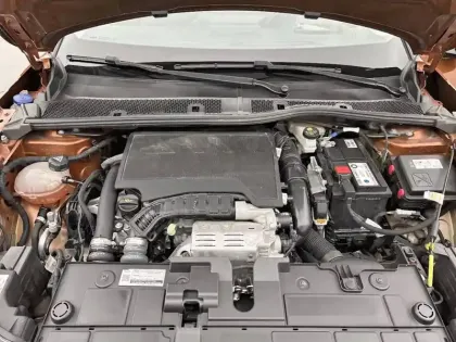 Photo 14 Citroën C4  PureTech 130 S&S EAT8