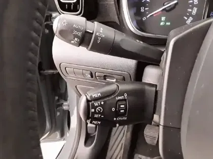 Photo 20 Citroën C3 Aircross  PureTech 110 S&S BVM6