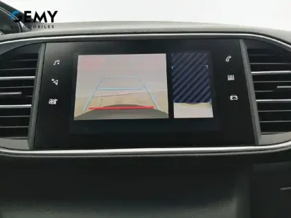 Photo 14 Peugeot 308  BlueHDi 130ch S&S EAT8